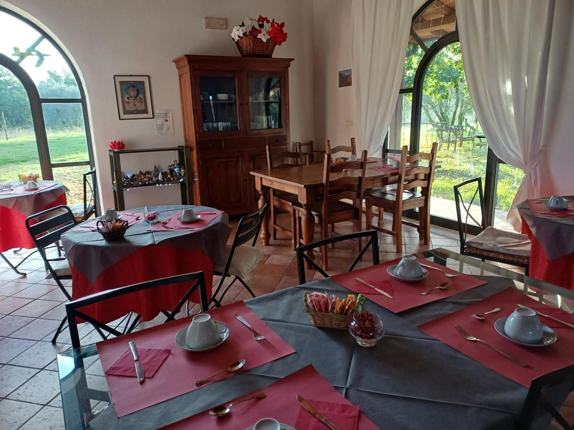 Agriturismo Bio Pian Dei Casali Saturnia Eksteriør bilde